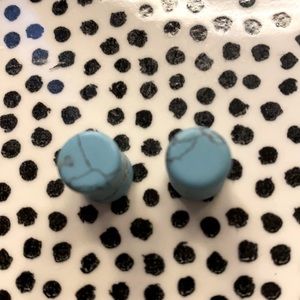 Set of 0 gauges, currently in the process of getting my holes sowed up.